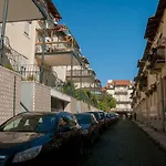 Vila Berta Apartment In A Cottage Street