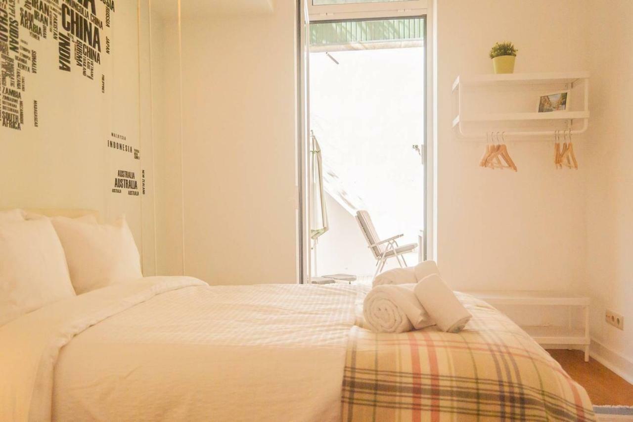Vila Berta Apartment In A Cottage Street Apartment *